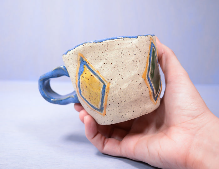 Diamonds Hand Pinched Cup