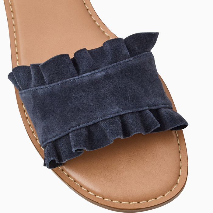 Rozette Ruffle Slide