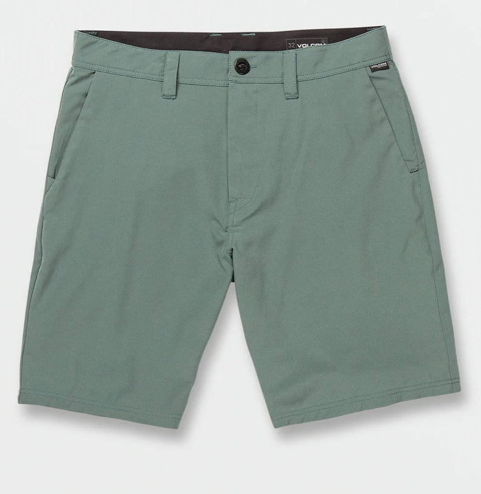 VOLCOM FRICKIN CROSS SHRED SHORTS