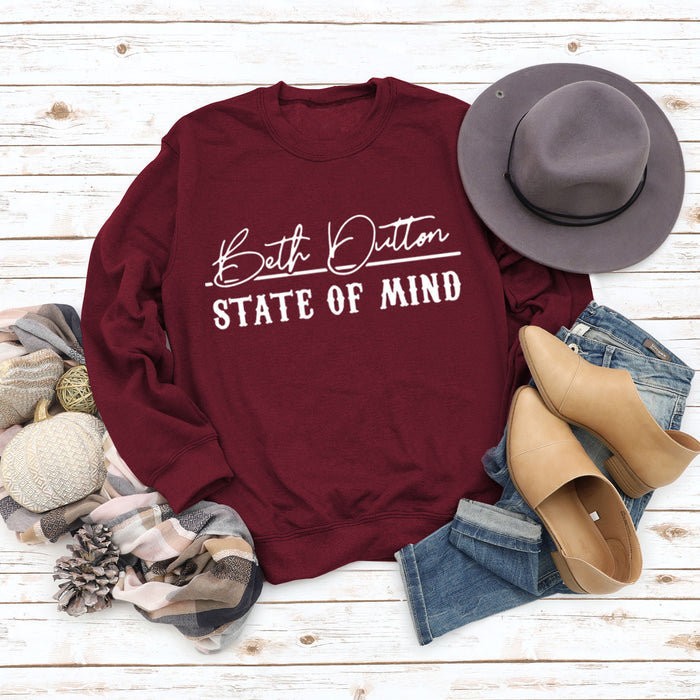 Wine red sweater (white color picture) / S