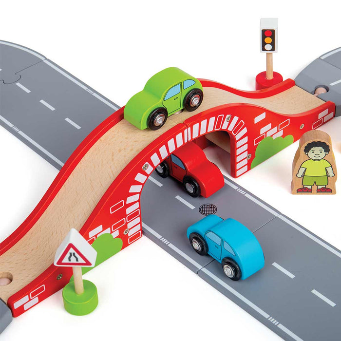 Bigjigs Rail Figure of Eight Roadway