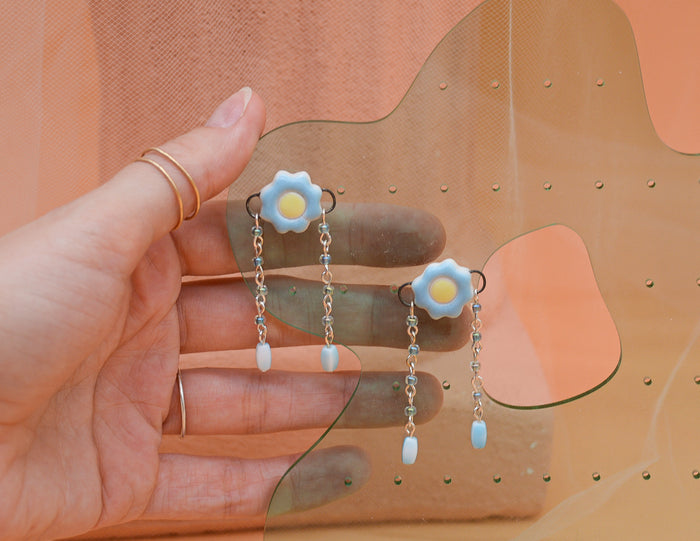 Daisy Drop Earrings - Blue