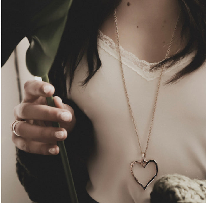 GLEE GIVING HEART NECKLACE