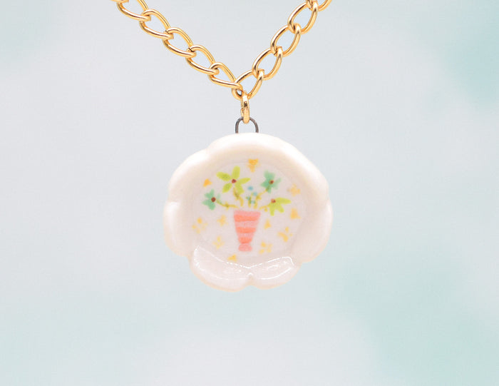 Green Flowers Vase Necklace
