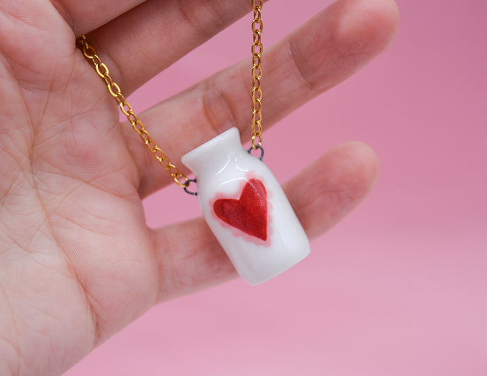 Heart Vase Necklace