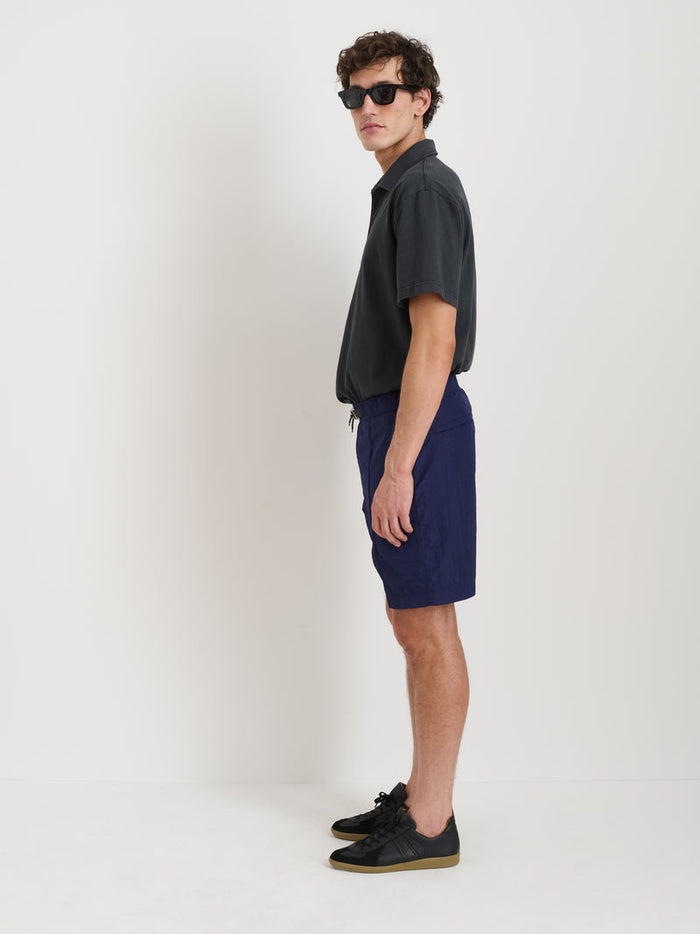 Hiking Short in Crinkle Nylon - Navy