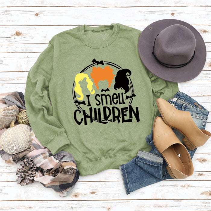 Olive green sweater (black word color picture) / S
