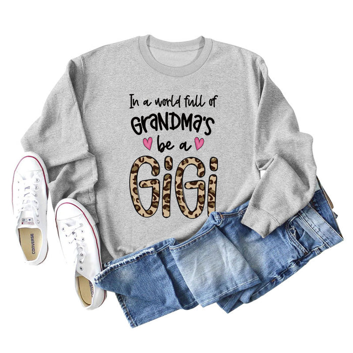 Grey sweater (black color picture) / S