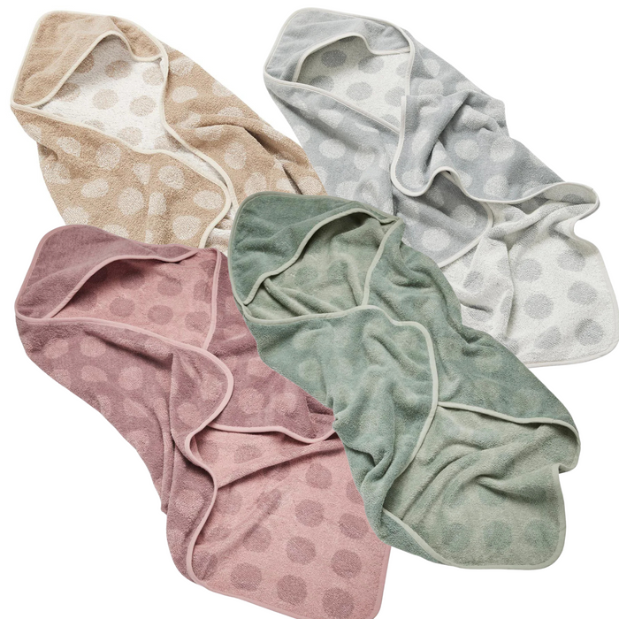 Four cute hooded baby towels with polka dots from Leander Organic Hooded Towels collection