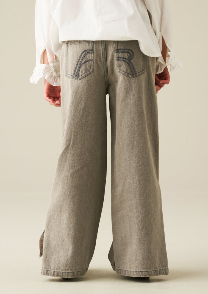 Millie Side Popper Jean