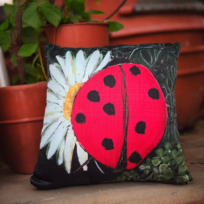 NANCY THOMAS PILLOWS - Ladybug