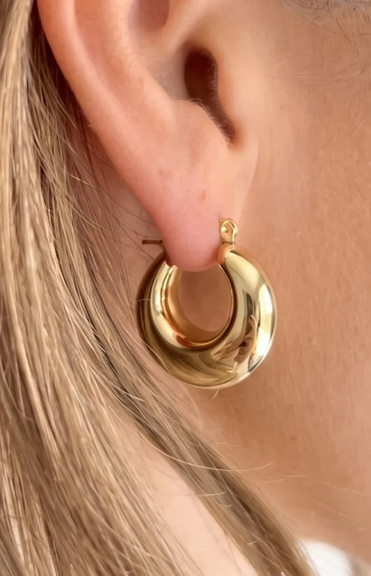 Beginning Boutique Naomie Gold Hoop Earrings chunky polished gold hoop earrings