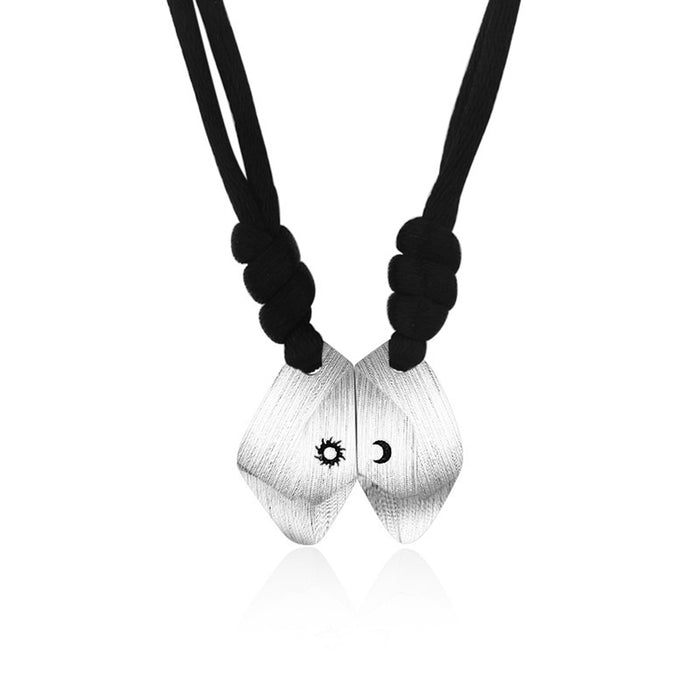 NEHZUS Couples Necklaces,Magnetic Wishing Stones Pendants Necklace for Couple,Jewelry Gift Diea