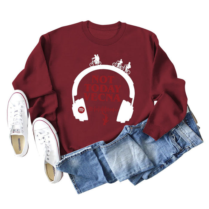 Wine red sweater (white color picture) / S