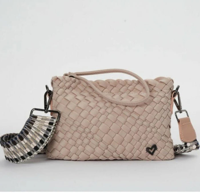 preneLOVE®
CHARLOTTE WOVEN CROSSBODY