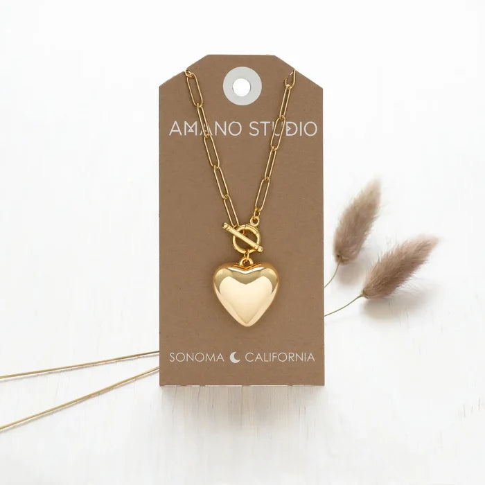 Puffed Heart On Toggle Chain Necklace