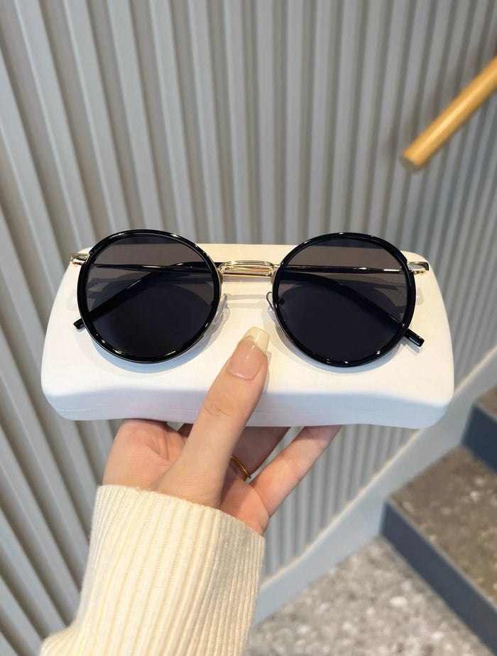 Retro Round-Frame Sunglasses with UV Protection | Canada