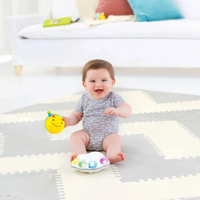 SKIP HOP Explore & More Follow Bee Crawl Toy