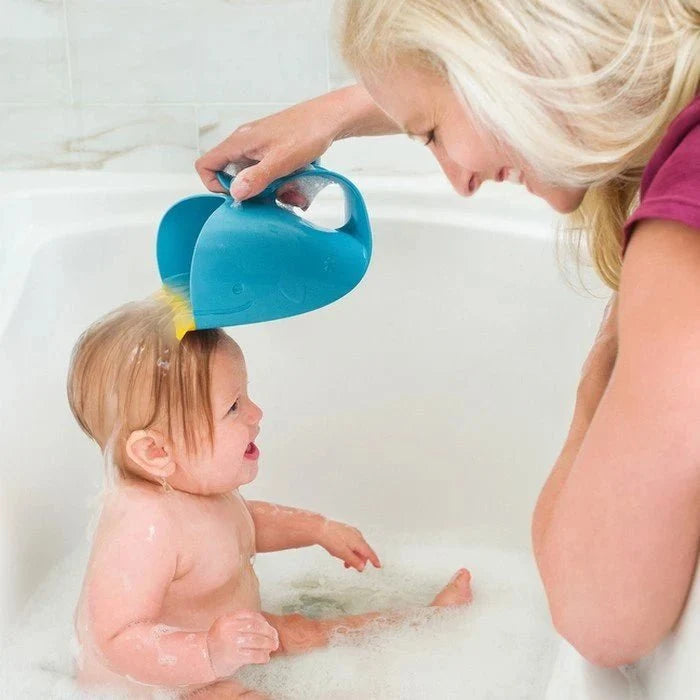 SKIP HOP Moby Waterfall Bath Rinser