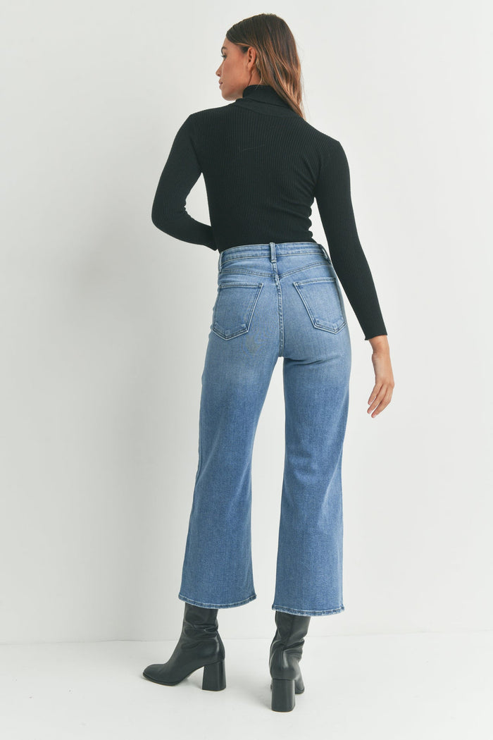 The Patch Pocket Wide Leg - Medium Denim BP339J