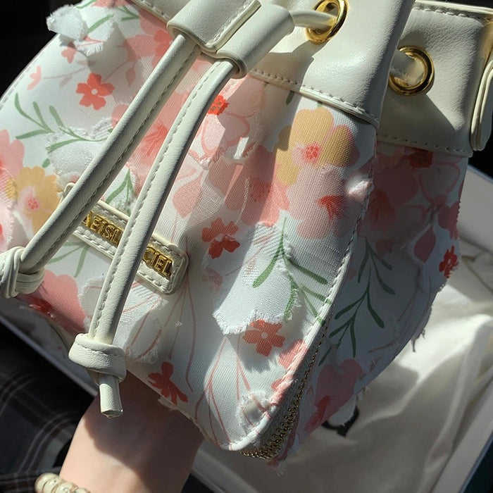 Three Dimensional Petal Bucket Bag Canada | Parcel Theory