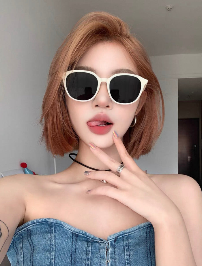 Sunglasses for Women, UV Protection, Suitable for Square and Round Faces, White Frame, High-End Glasses - white