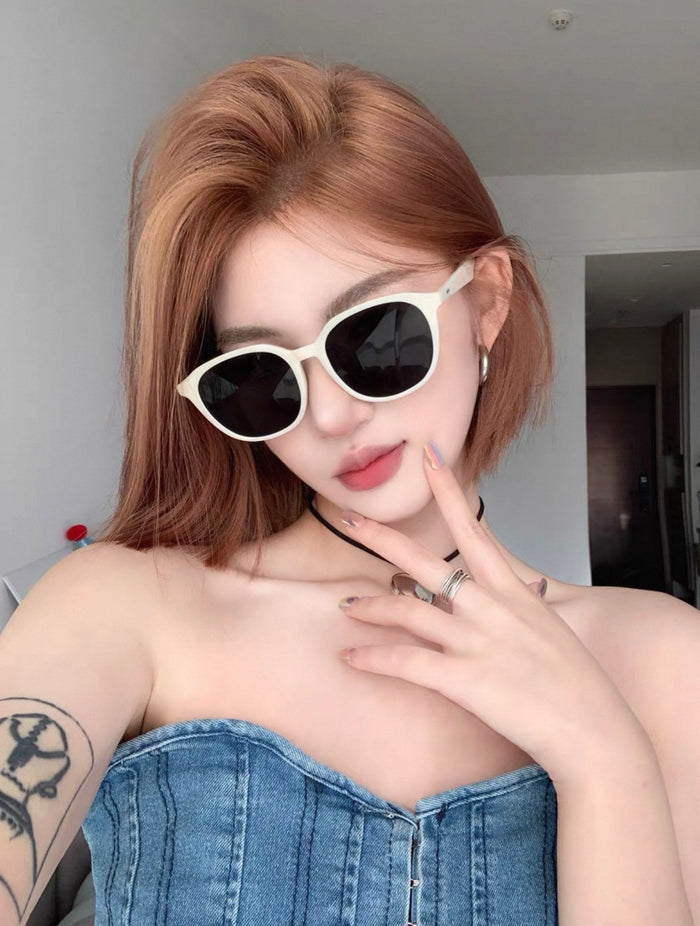 Sunglasses for Women, UV Protection, Suitable for Square and Round Faces, White Frame, High-End Glasses -- white
