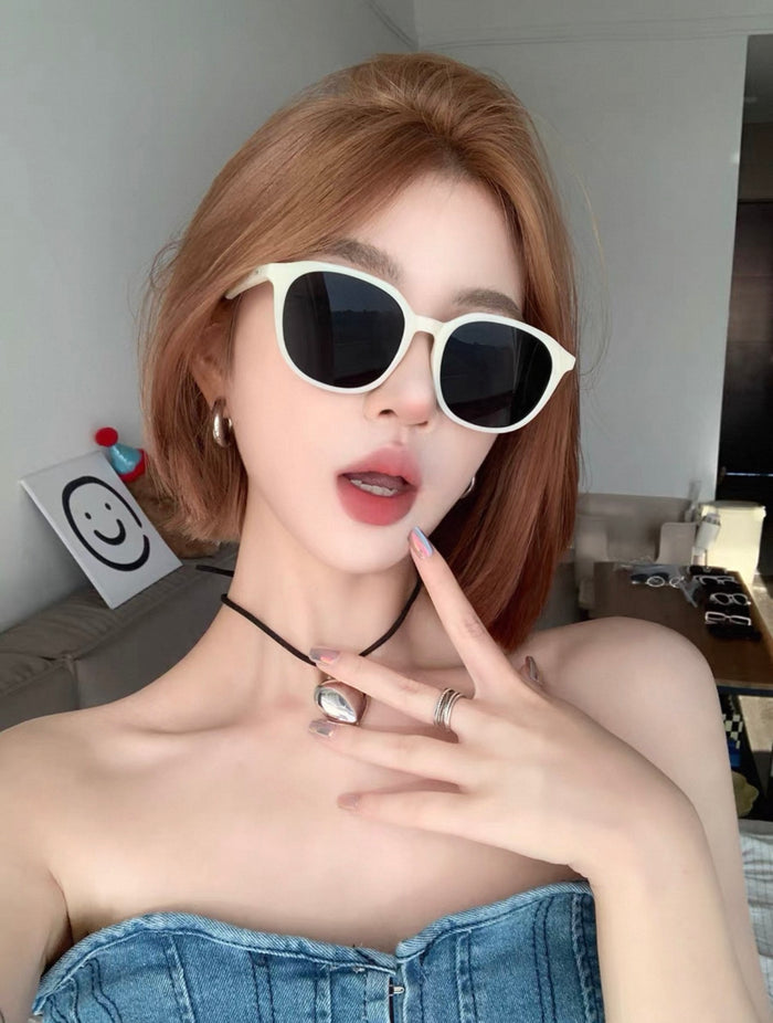 Sunglasses for Women, UV Protection, Suitable for Square and Round Faces, White Frame, High-End Glasses; white