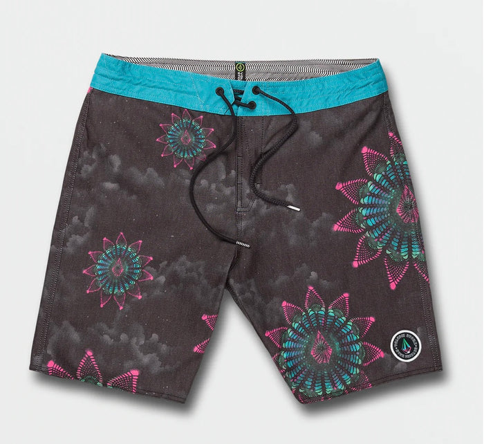 VOLCOM STAR SHIELDS FEATURED ARTIST STONEYS TRUNKS