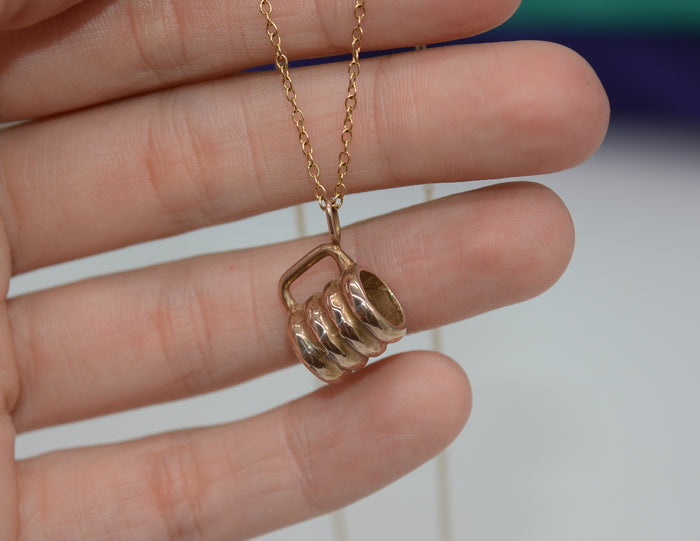 Wavy Mug Necklace - JUICE x Hannah Bartlett