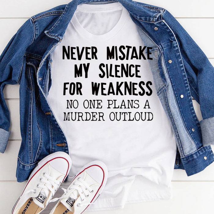 White (black font) / S