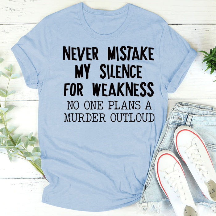 Light blue (black font) / S