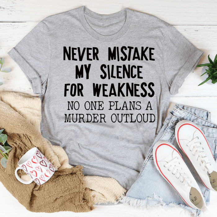 Light gray (black font) / S